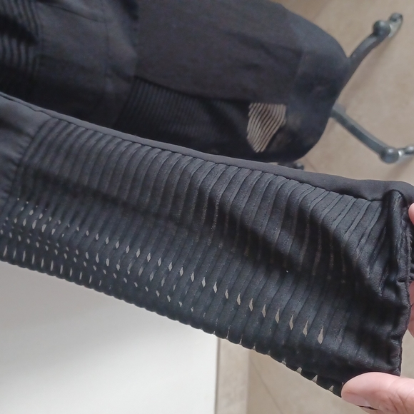 CACHE Suit - Picture 12 of 15